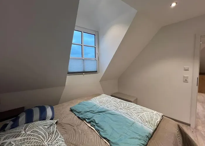 Zentrale Grosse In Fuer Erholsamen Urlaub *